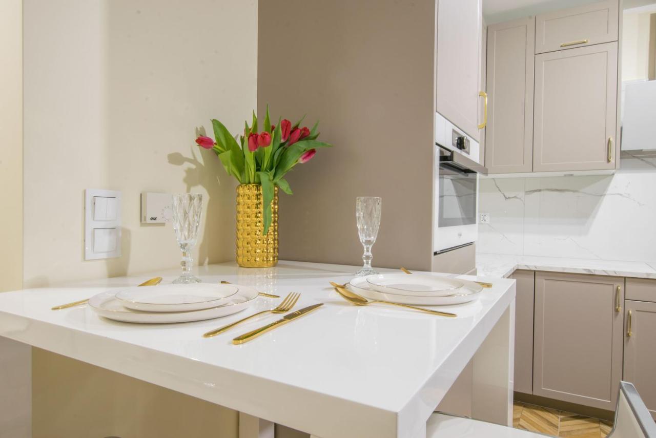 Central Apartments Goleniow Luxury Kültér fotó